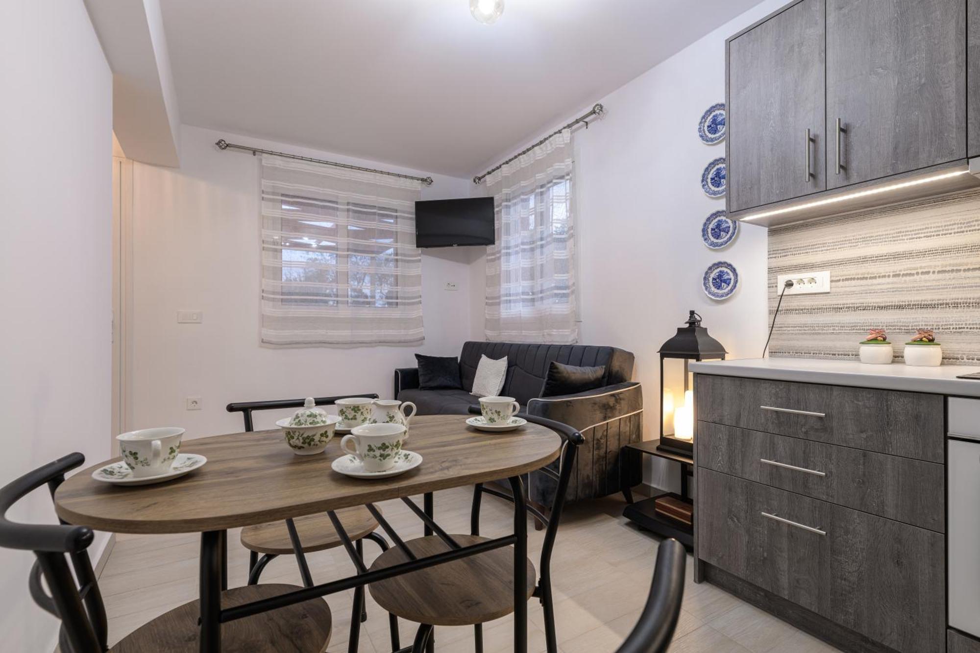 Arazzo Apartments Vasilikí Extérieur photo